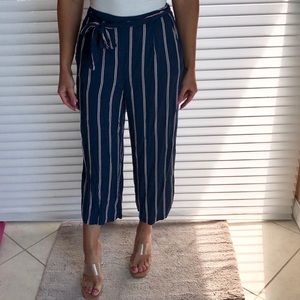 Abercrombie cropped pant